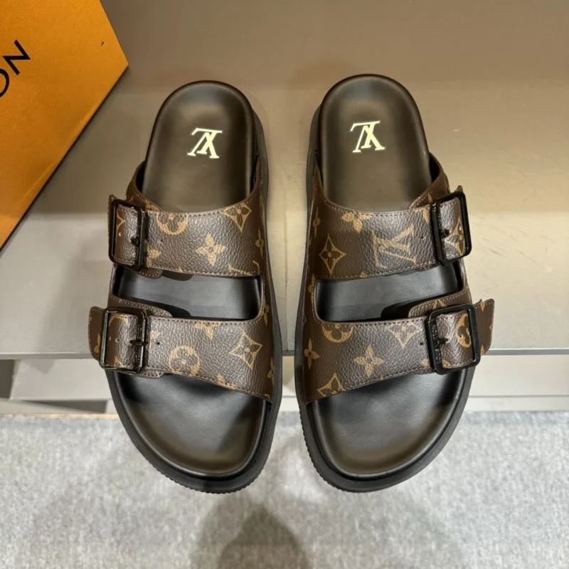 Fashionable Christian Dior Slippers 20562