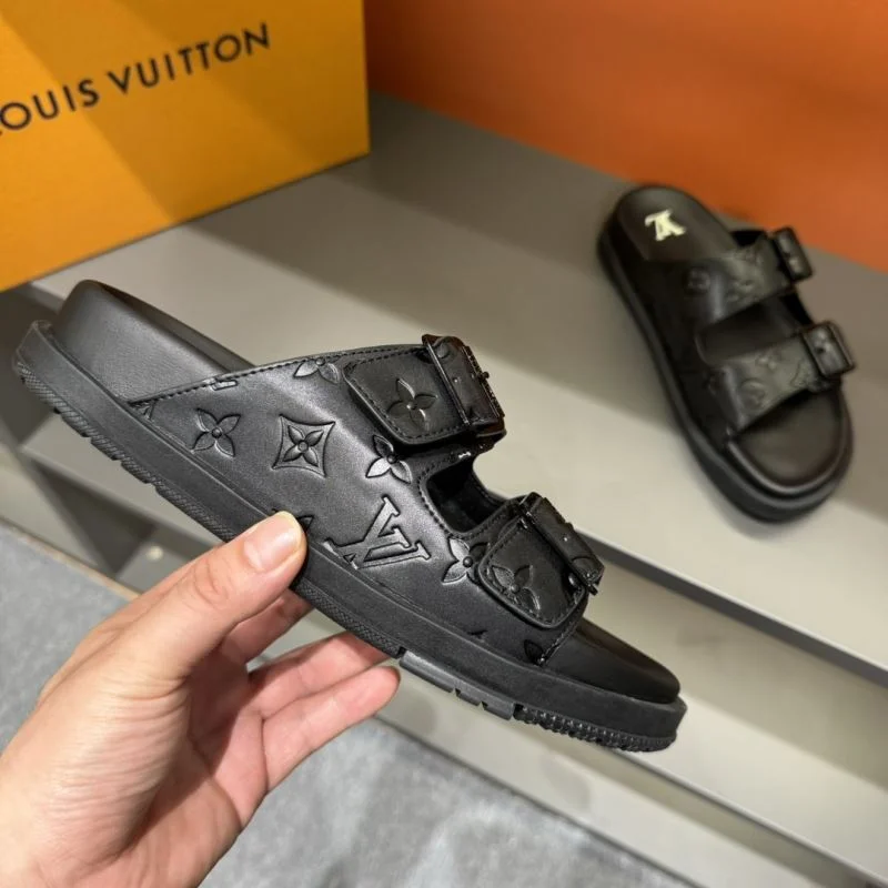 Christian Dior Slippers Bold 20558