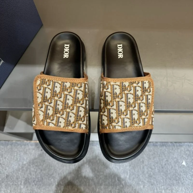 Christian Dior Slippers Unisex 20550