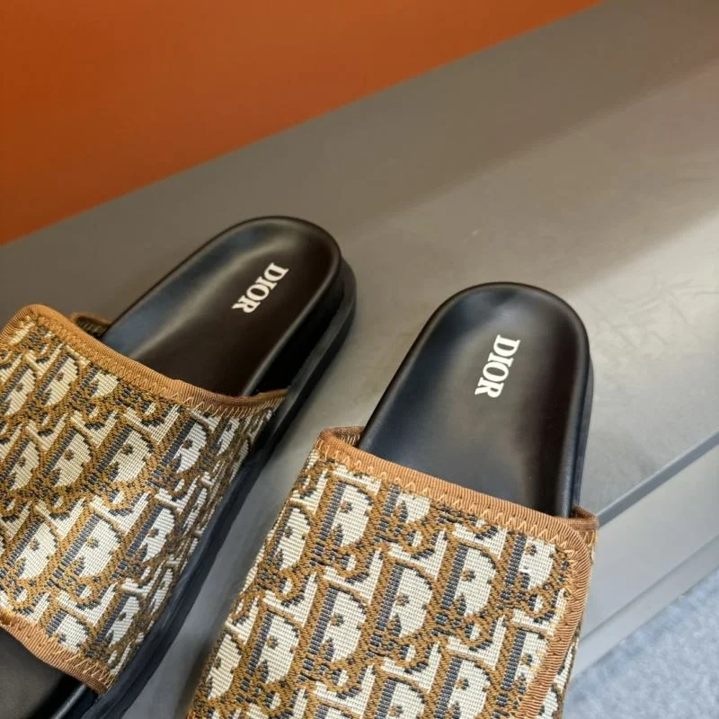 Christian Dior Slippers Unisex 20550