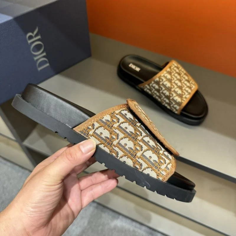 Christian Dior Slippers Unisex 20550
