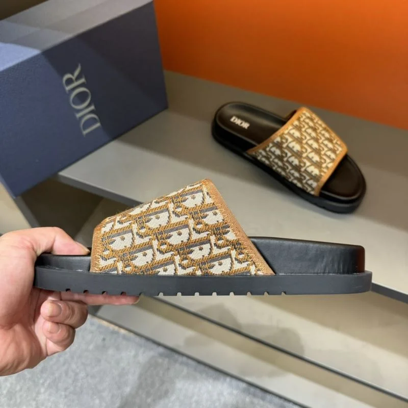 Christian Dior Slippers Unisex 20550