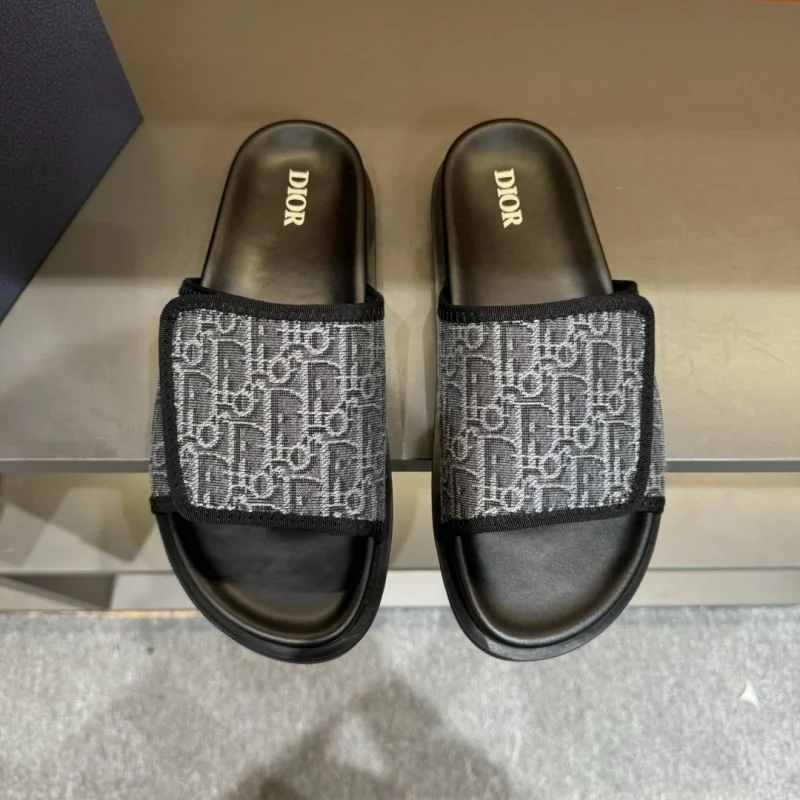Christian Dior Slippers Refined 20536