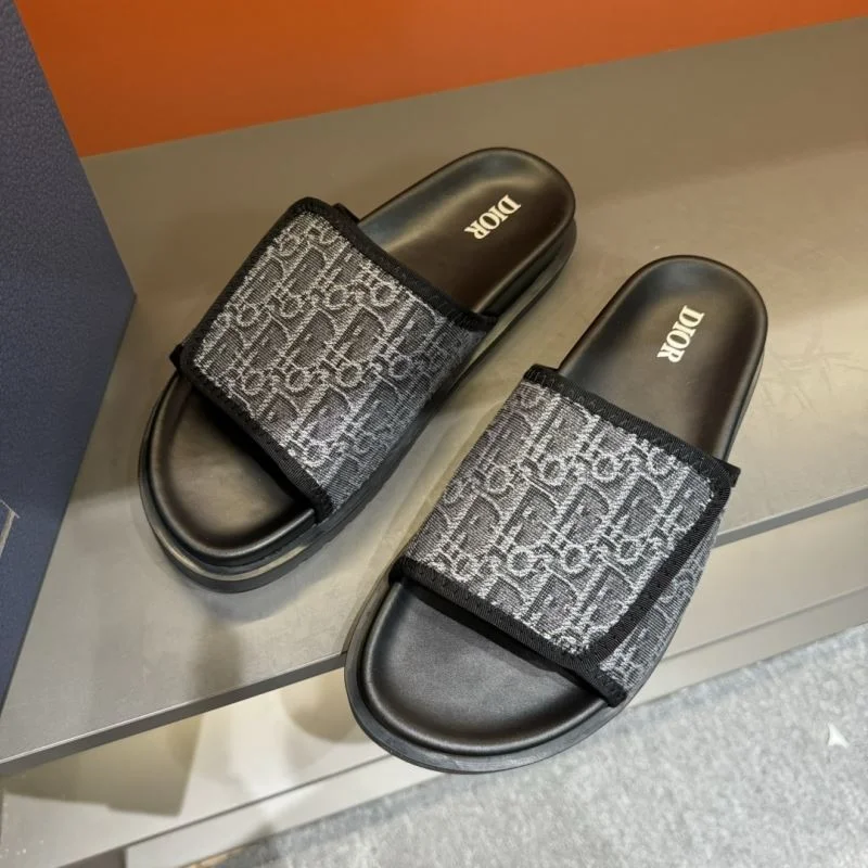 Christian Dior Slippers Refined 20536