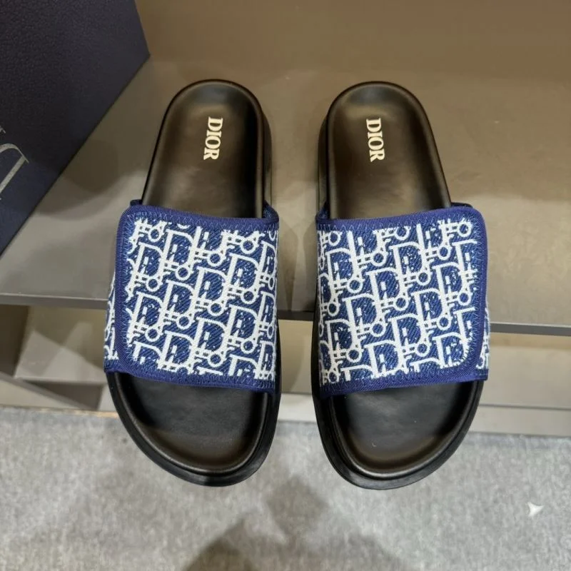 Christian Dior Slippers Durable 20530