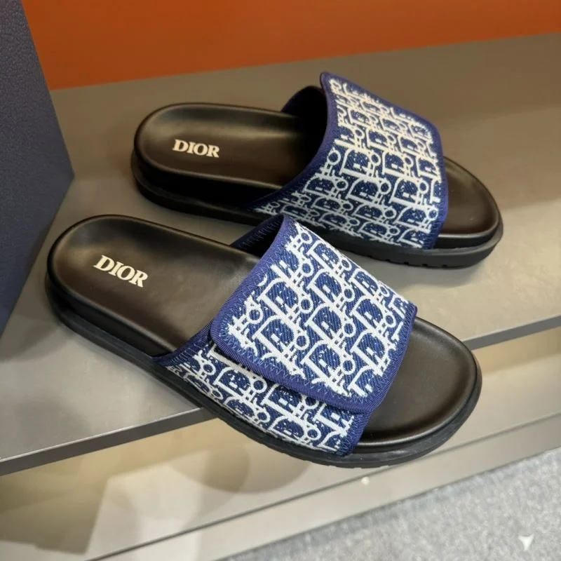 Christian Dior Slippers Durable 20530