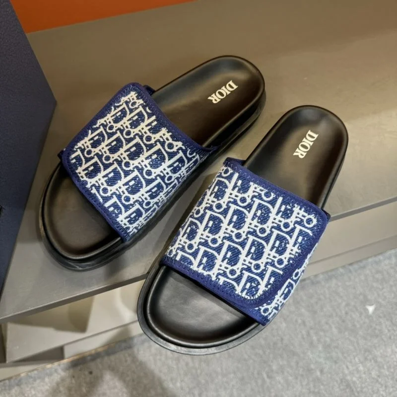 Christian Dior Slippers Durable 20530