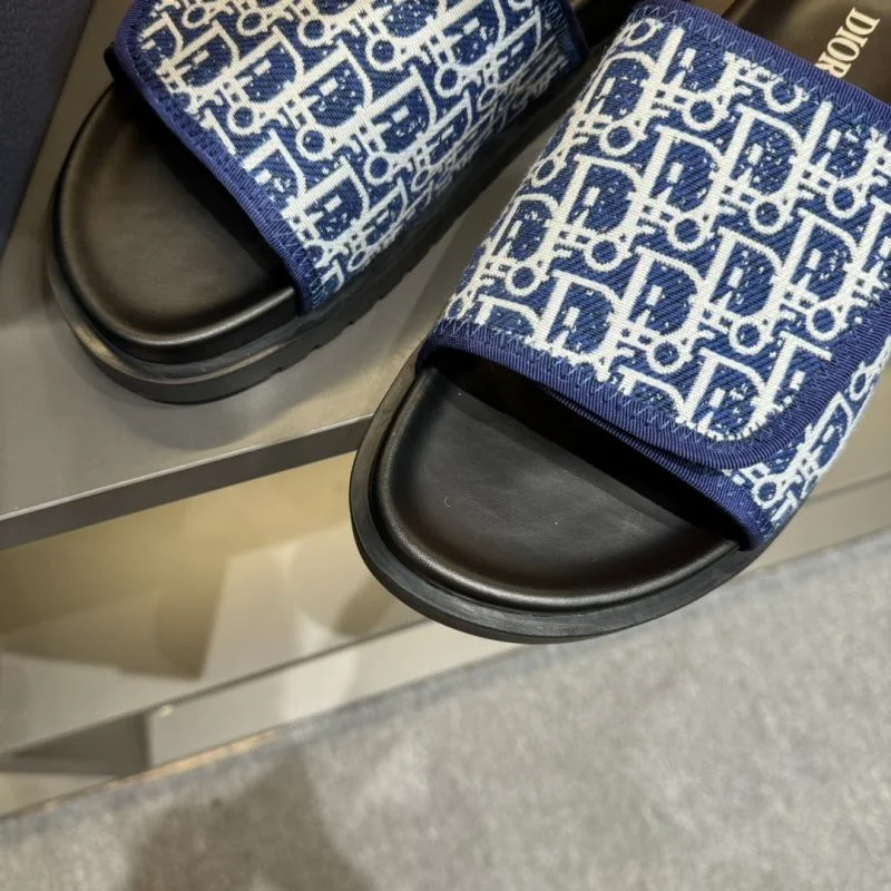 Christian Dior Slippers Durable 20530