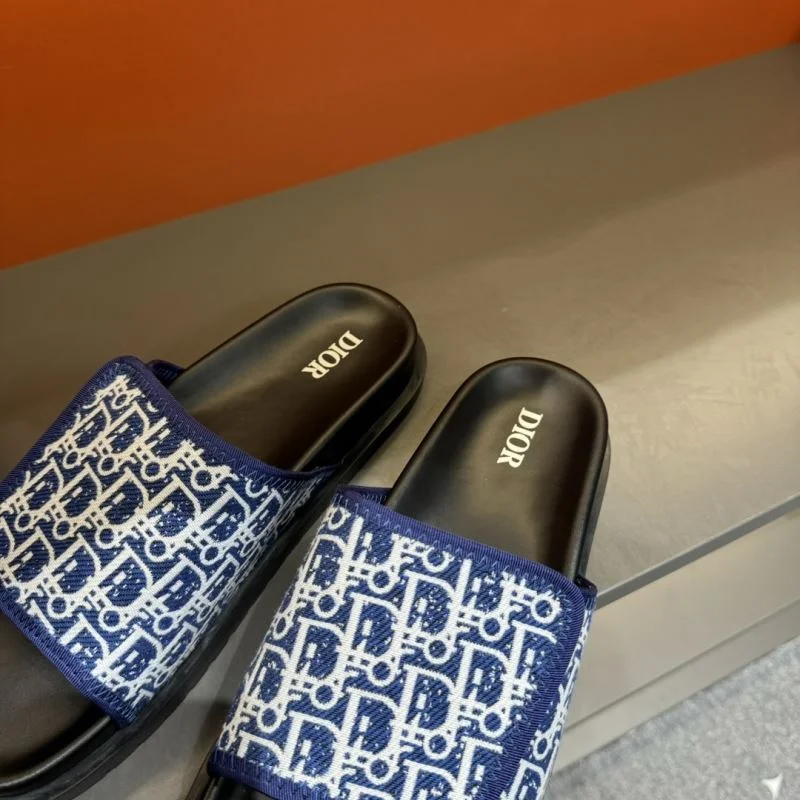 Christian Dior Slippers Durable 20530