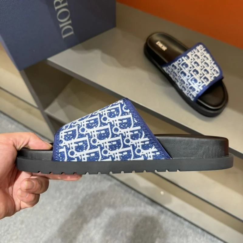 Christian Dior Slippers Durable 20530