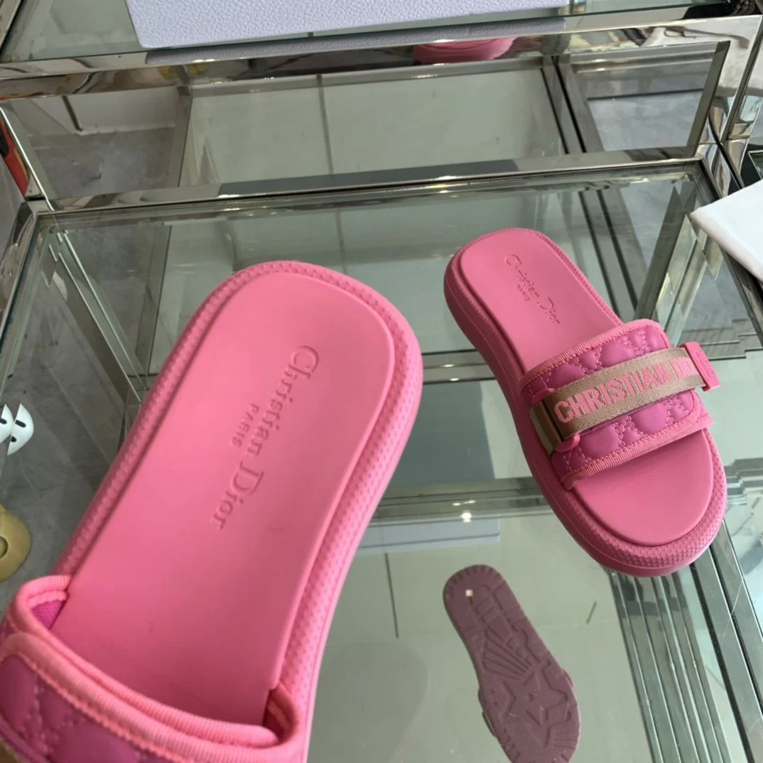Christian Dior Slippers GoAnywhere 21136