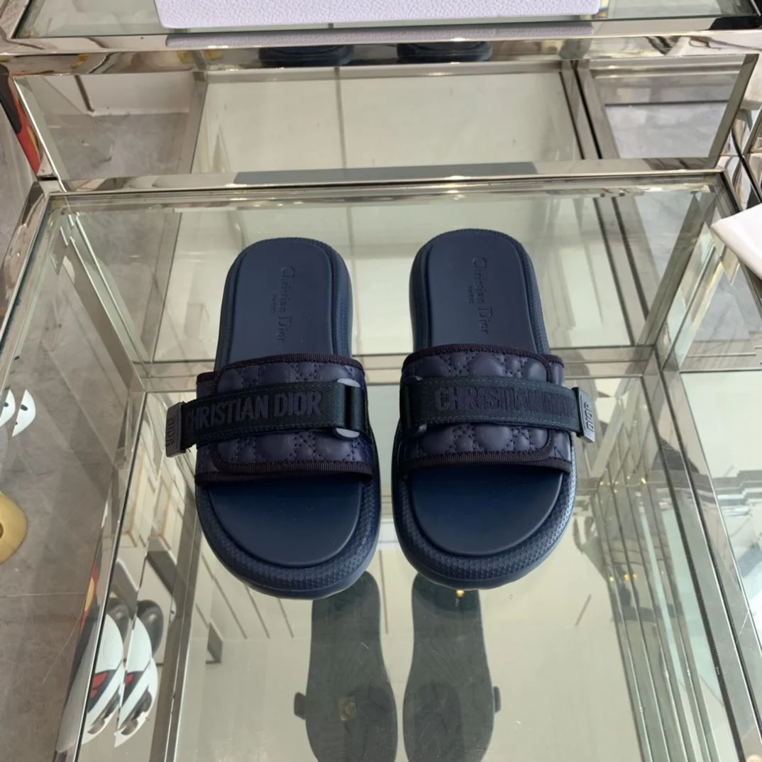 Christian Dior Slippers Fashionable 21131