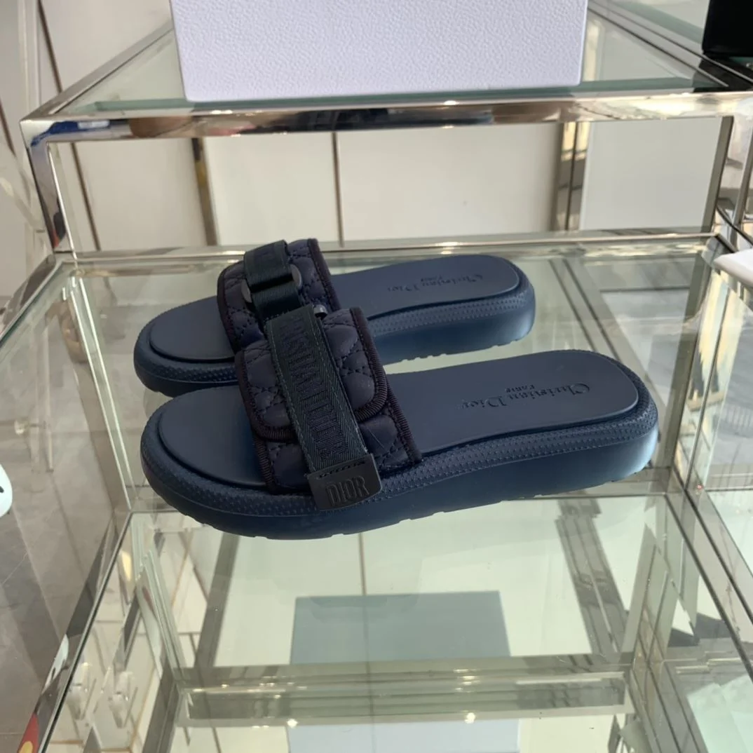 Christian Dior Slippers Fashionable 21131