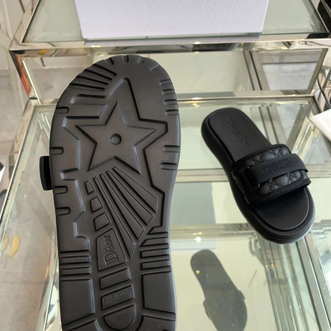 ComfortFit Christian Dior Slippers 21127