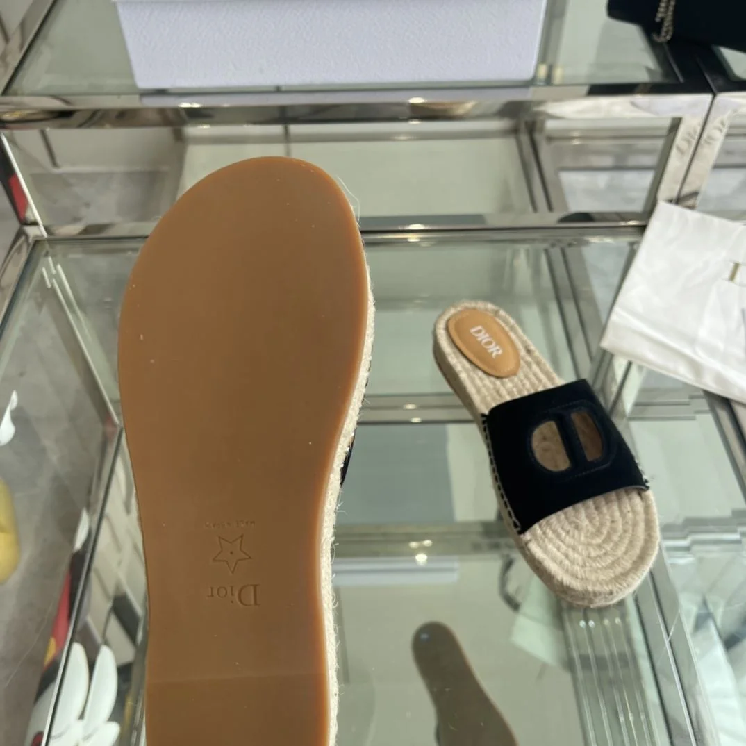 EasyMatch Christian Dior Slippers 21125