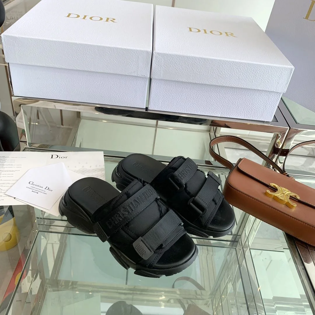 Christian Dior Slippers FashionForward 21126