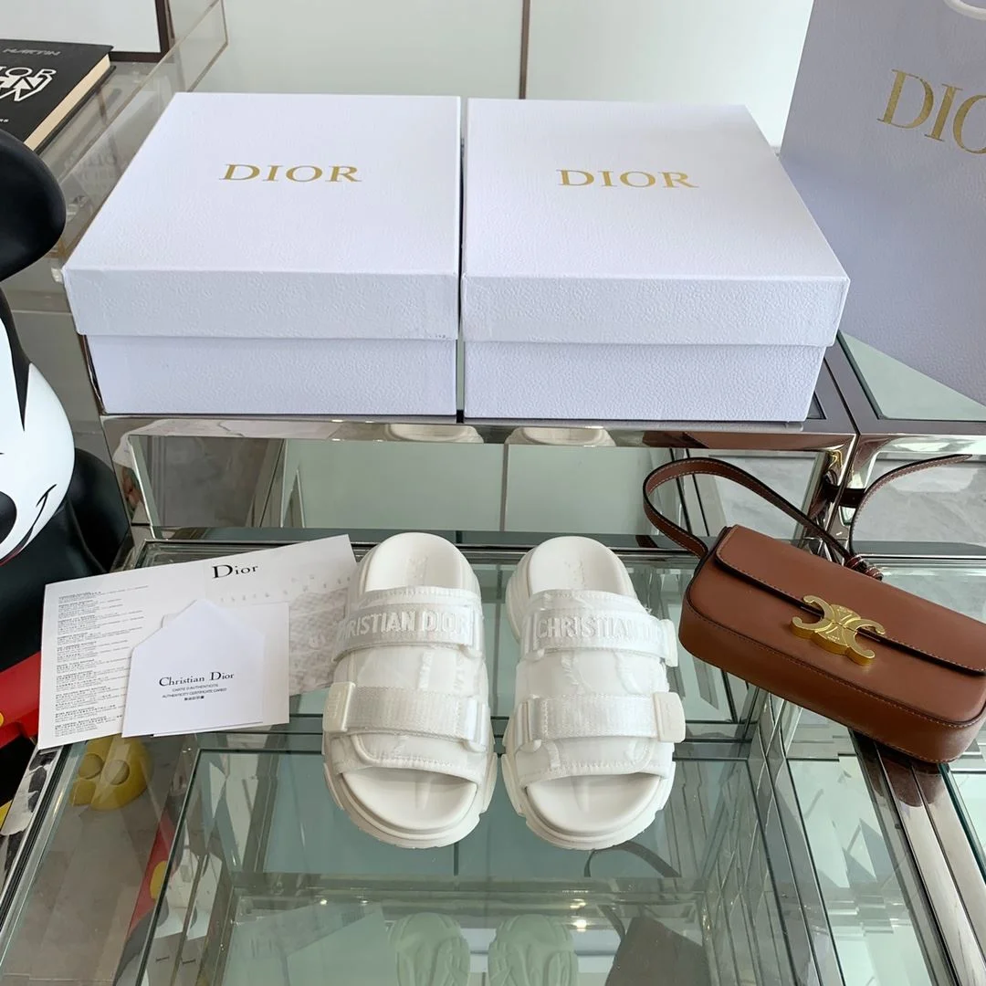 Christian Dior Slippers OdorResistant 21130