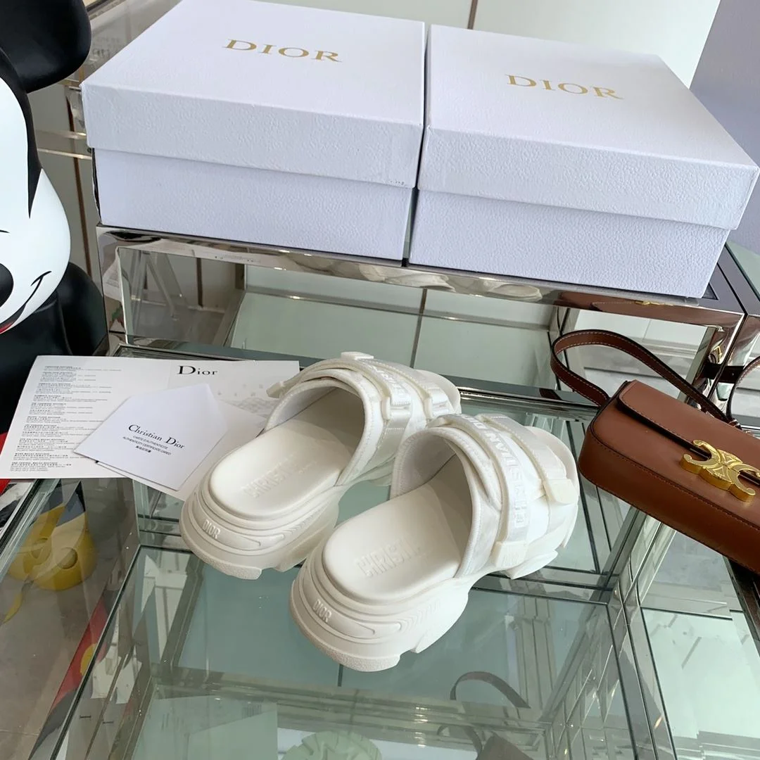 Christian Dior Slippers OdorResistant 21130