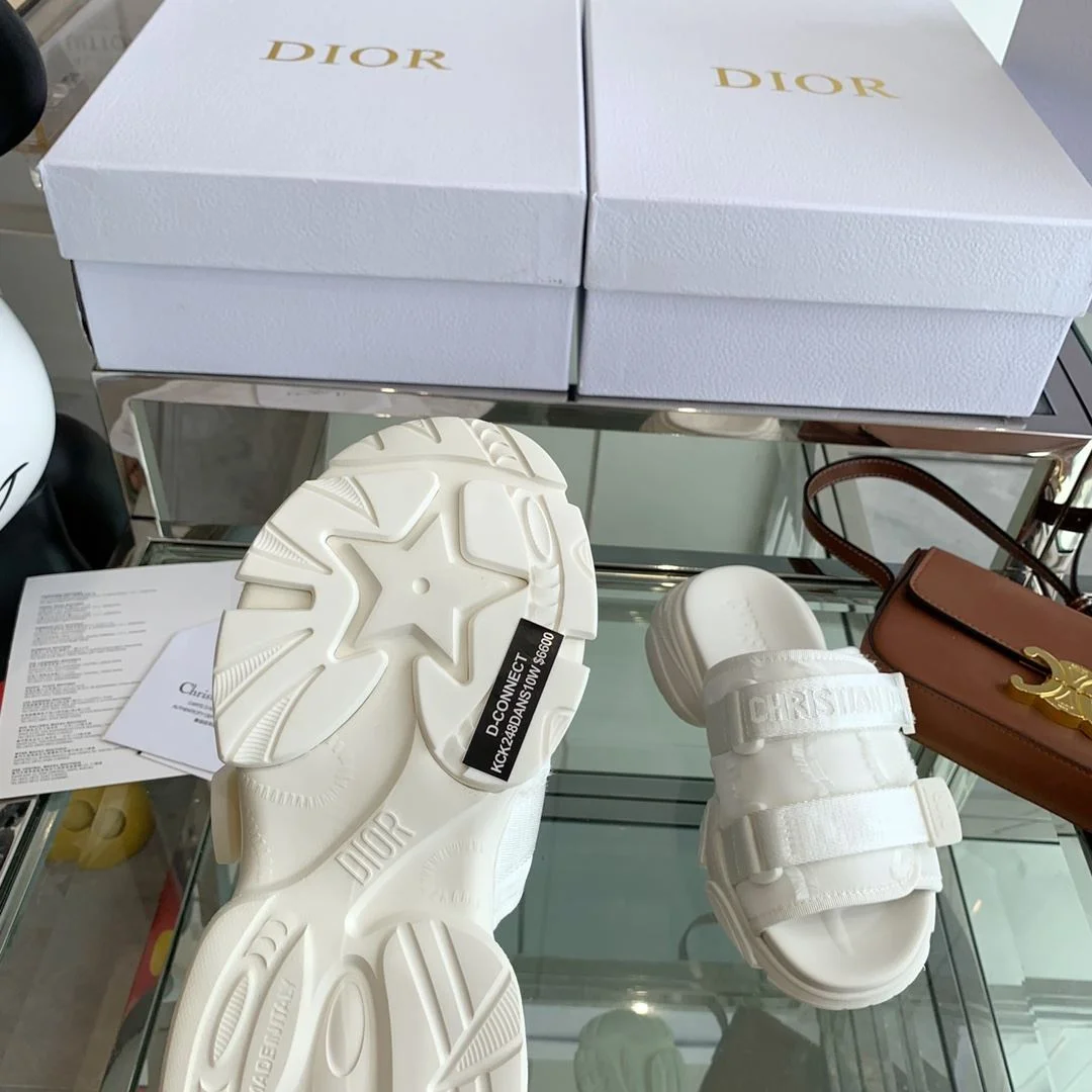 Christian Dior Slippers OdorResistant 21130