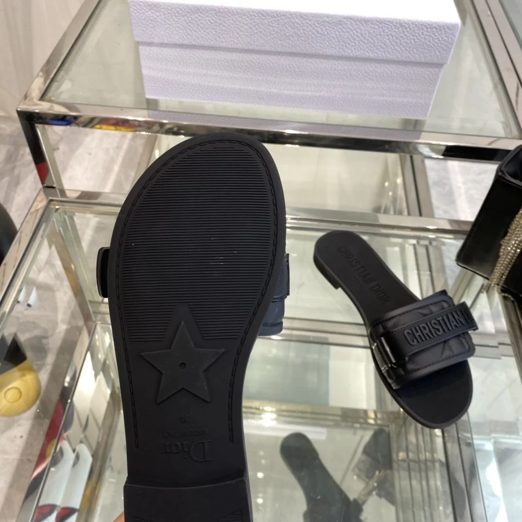 Christian Dior Slippers Thermal 21135