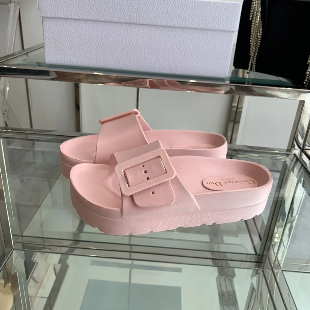 Christian Dior Slippers WaterResistant 21110