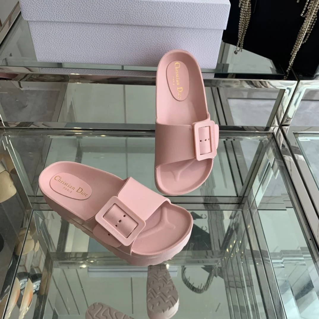 Christian Dior Slippers WaterResistant 21110