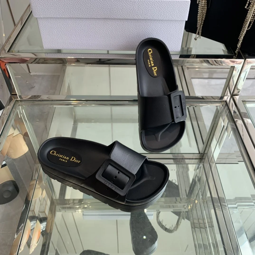 Christian Dior Slippers WellDesigned 21106