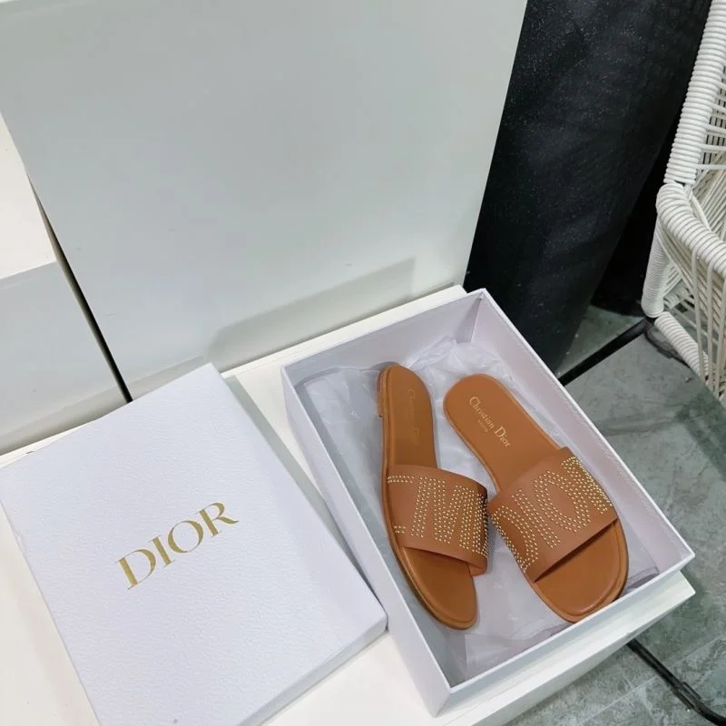 Supportive Christian Dior Slippers 21957