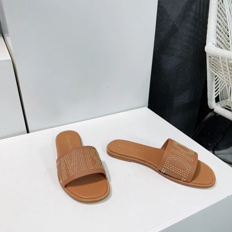 Supportive Christian Dior Slippers 21957