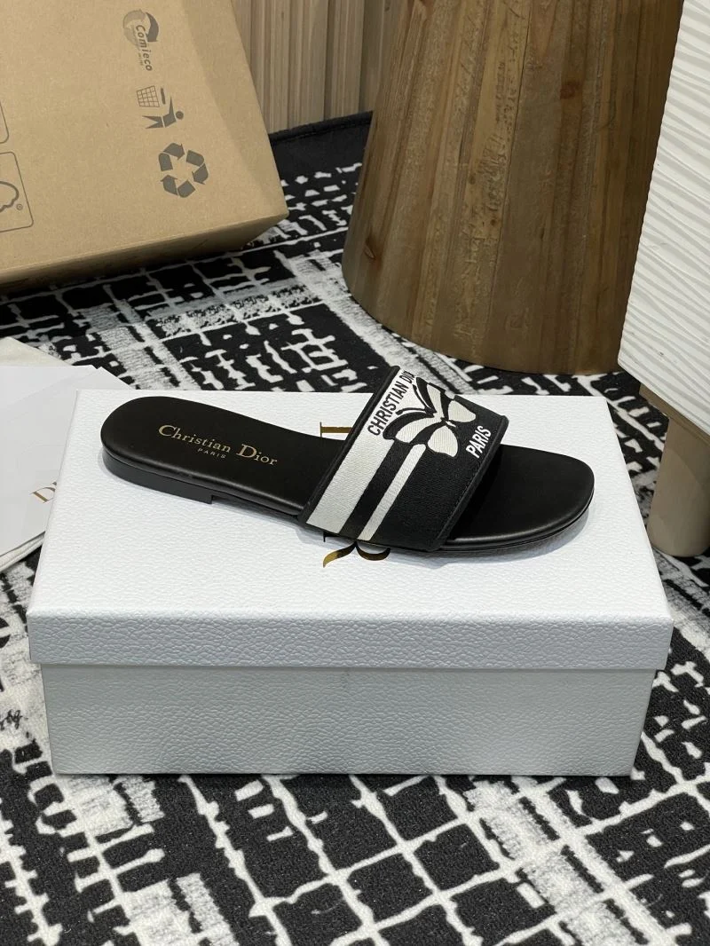 Christian Dior Slippers Durable 21937