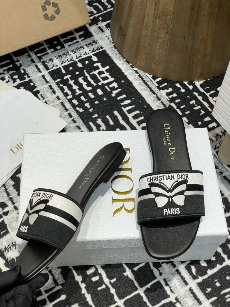 Christian Dior Slippers Durable 21937
