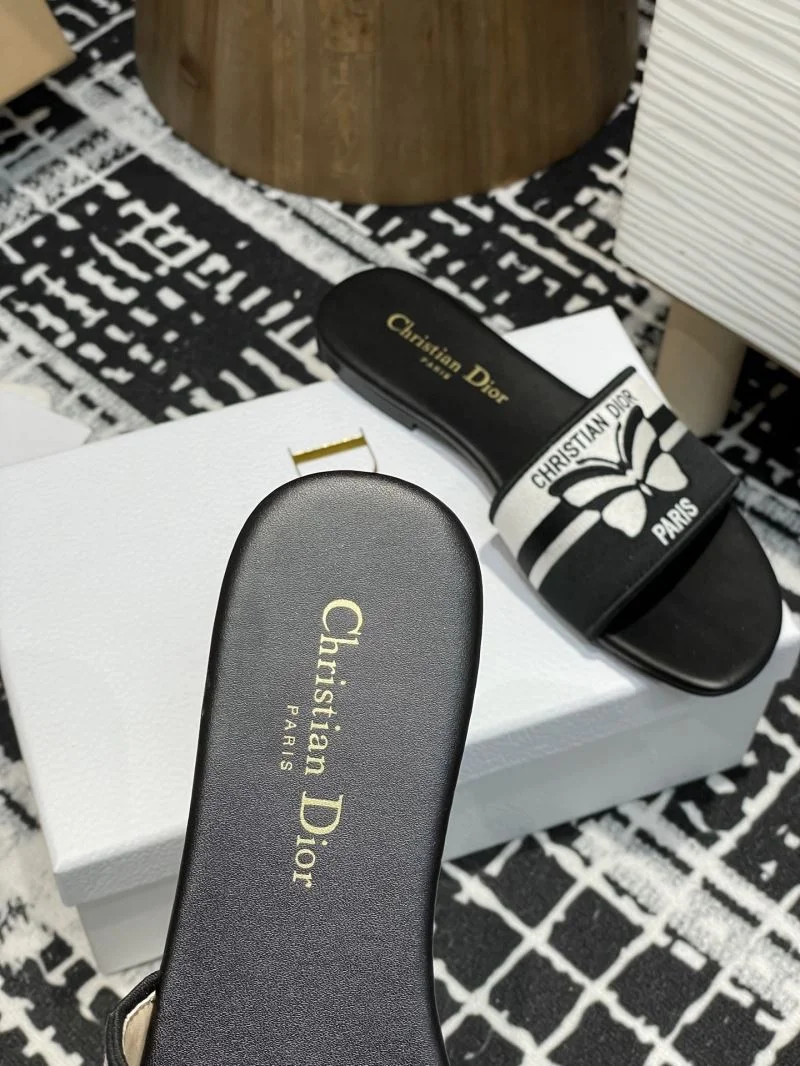 Christian Dior Slippers Durable 21937