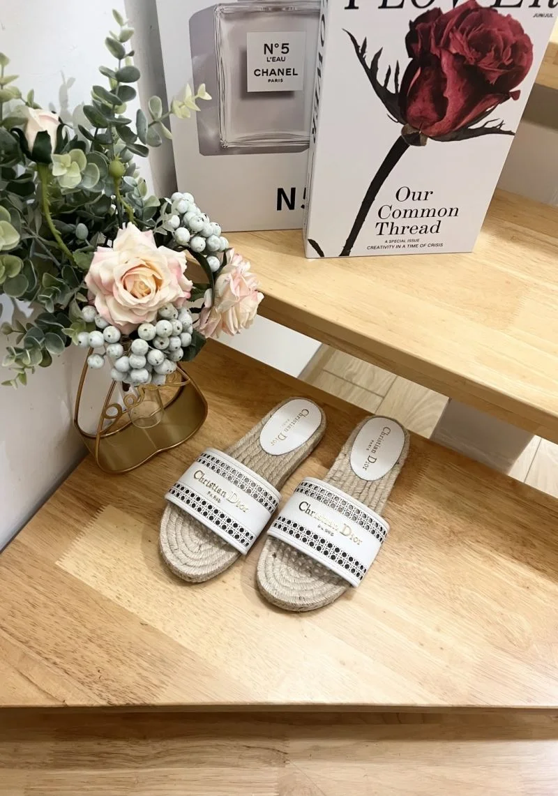 Durable Christian Dior Slippers 21916