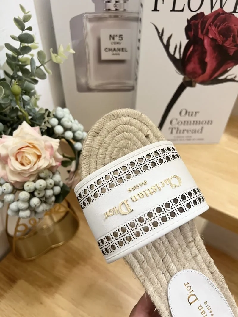 Durable Christian Dior Slippers 21916