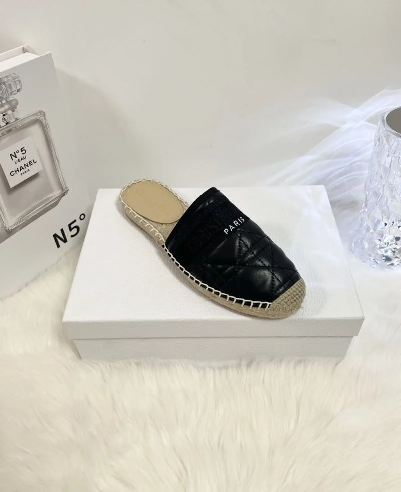Lightweight Christian Dior Slippers 21912