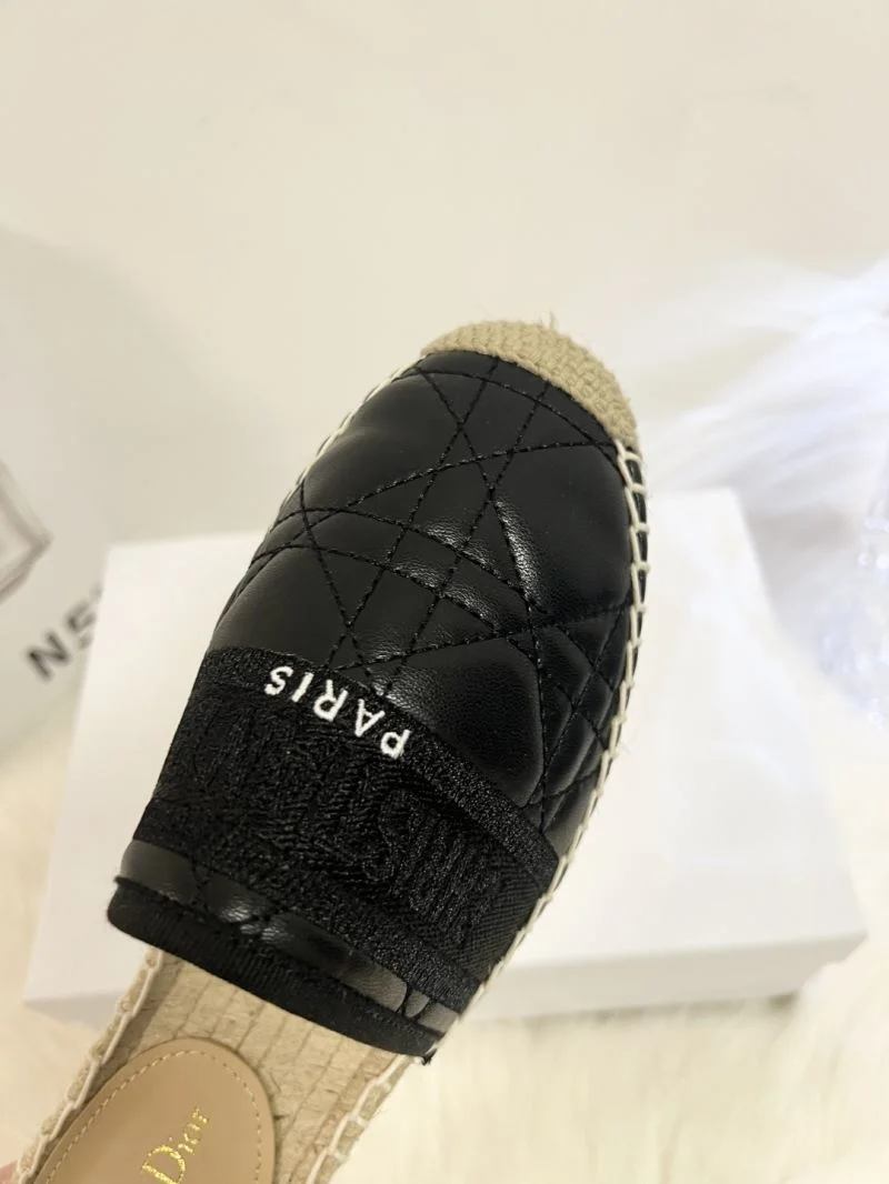 Lightweight Christian Dior Slippers 21912