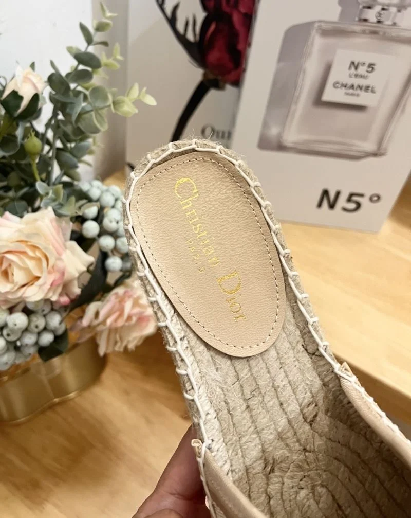 Functional Christian Dior Slippers 21908