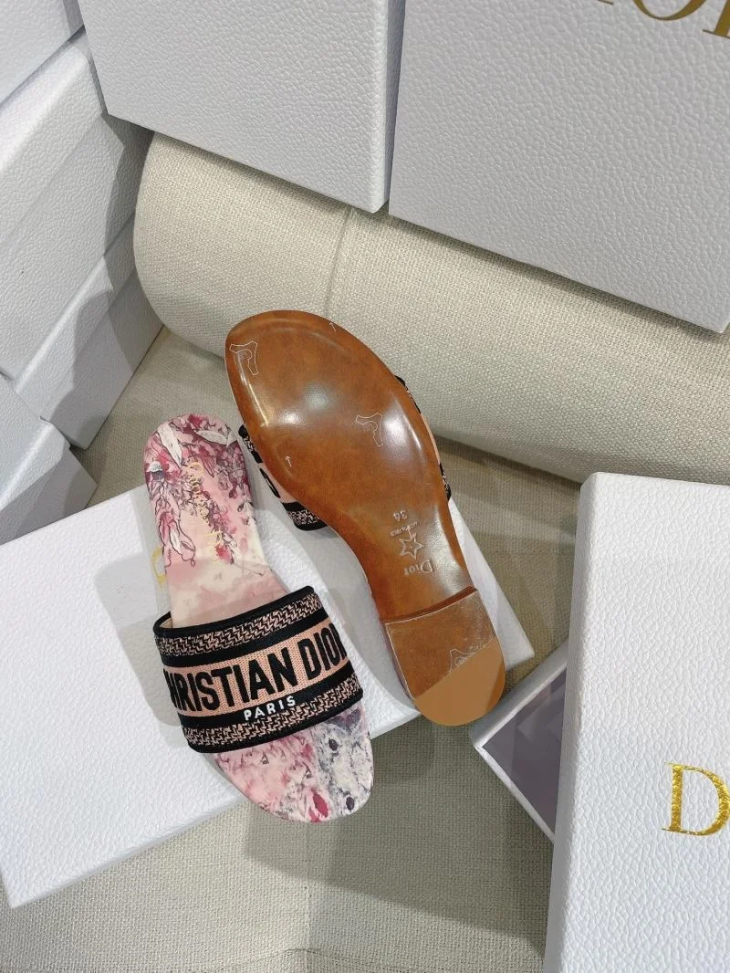 Christian Dior Slippers Stretchable 21903