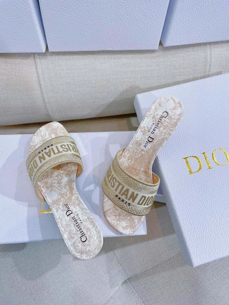 Christian Dior Slippers Versatile 21893