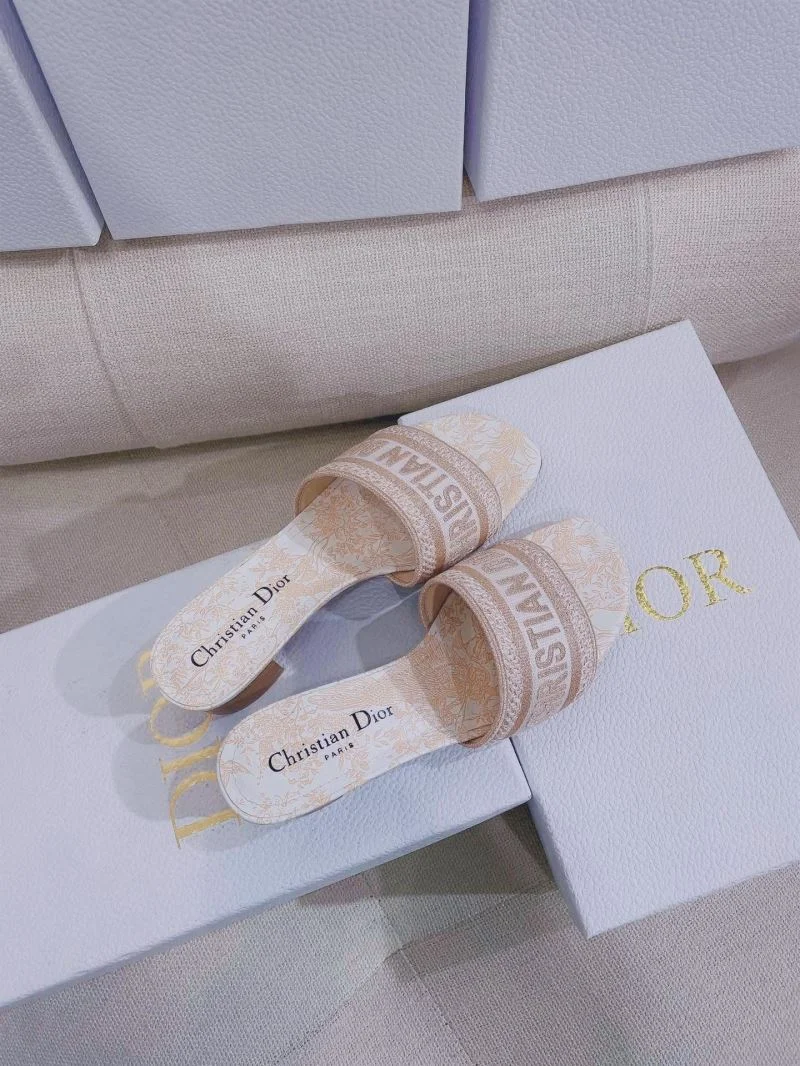 Christian Dior Slippers Bright 21892