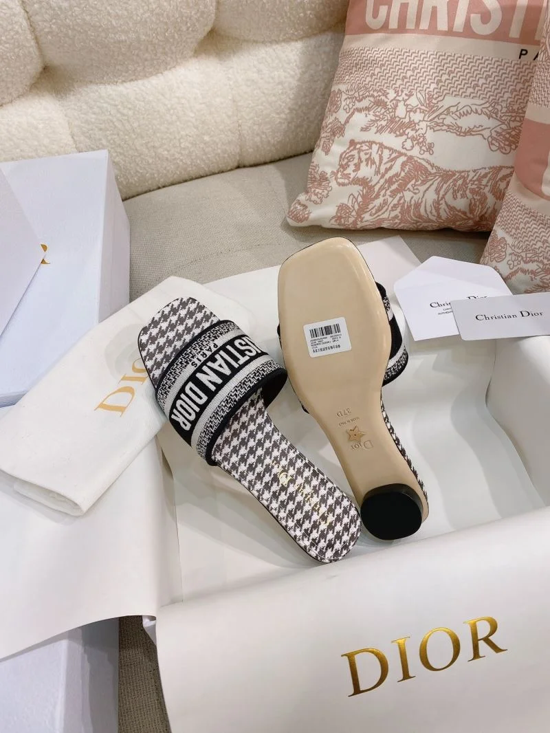 Christian Dior Slippers ModernLook 21853