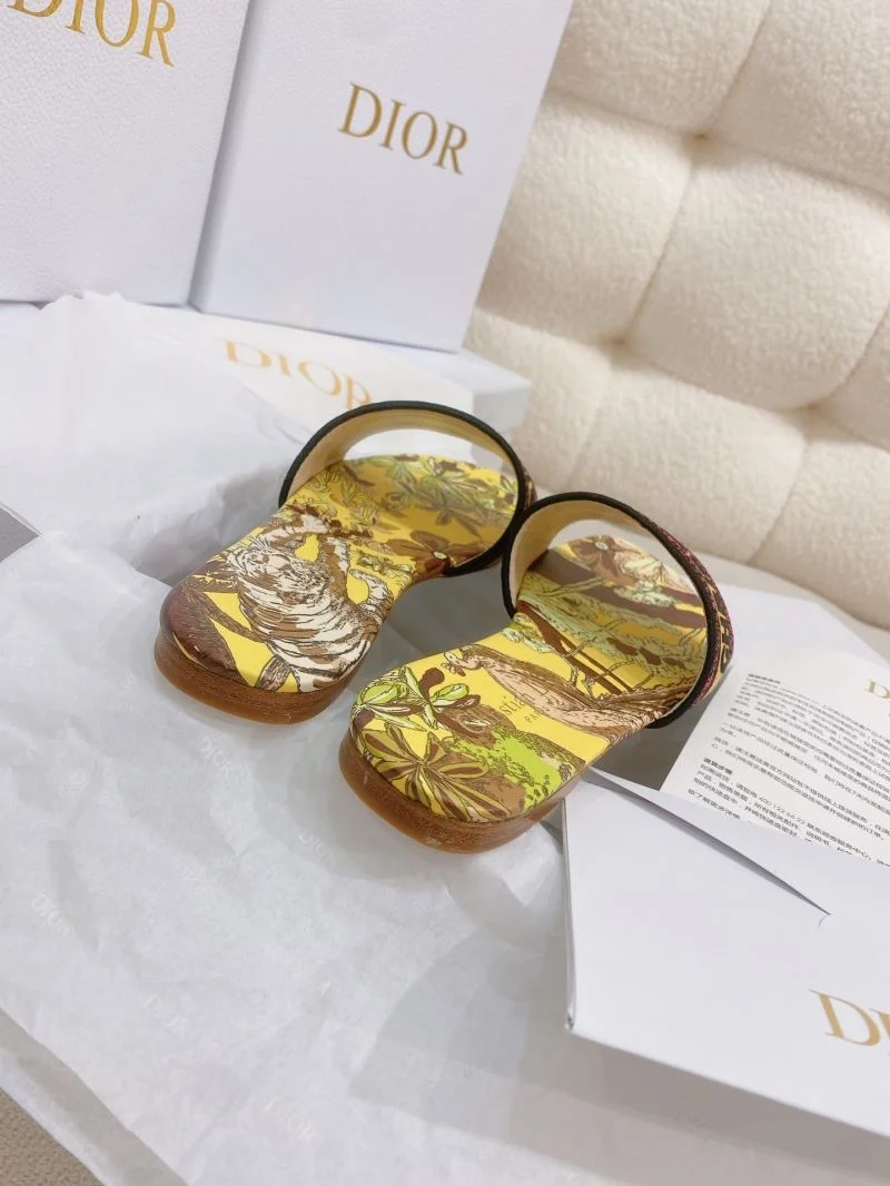 Christian Dior Slippers WaterResistant 21852