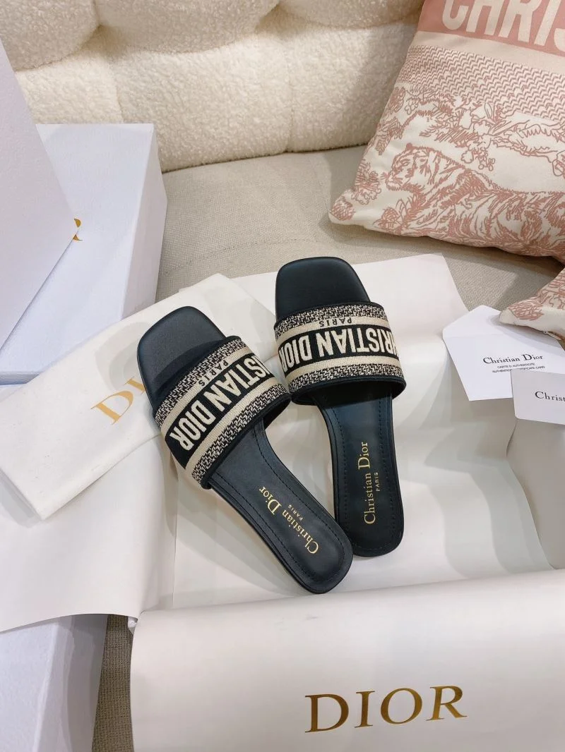 Christian Dior Slippers ComfortFit 21850