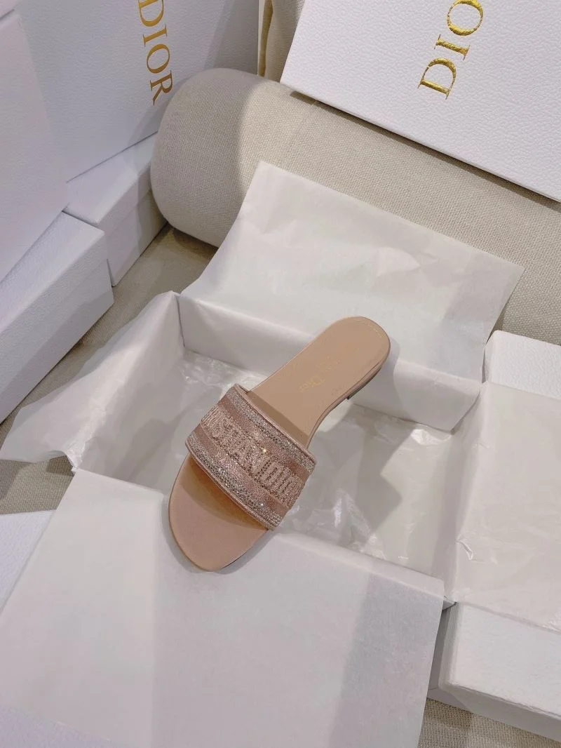 Sleek Christian Dior Slippers 21849