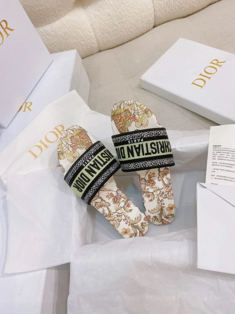 Durable Christian Dior Slippers 21829