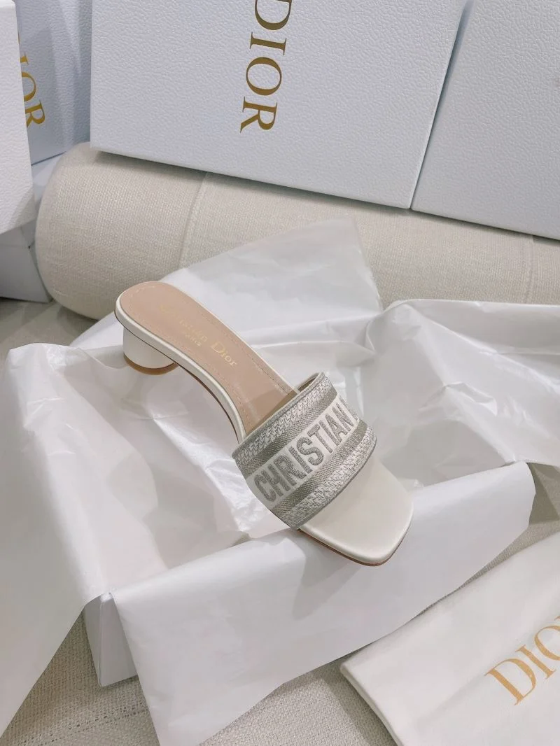 Refined Christian Dior Slippers 21821