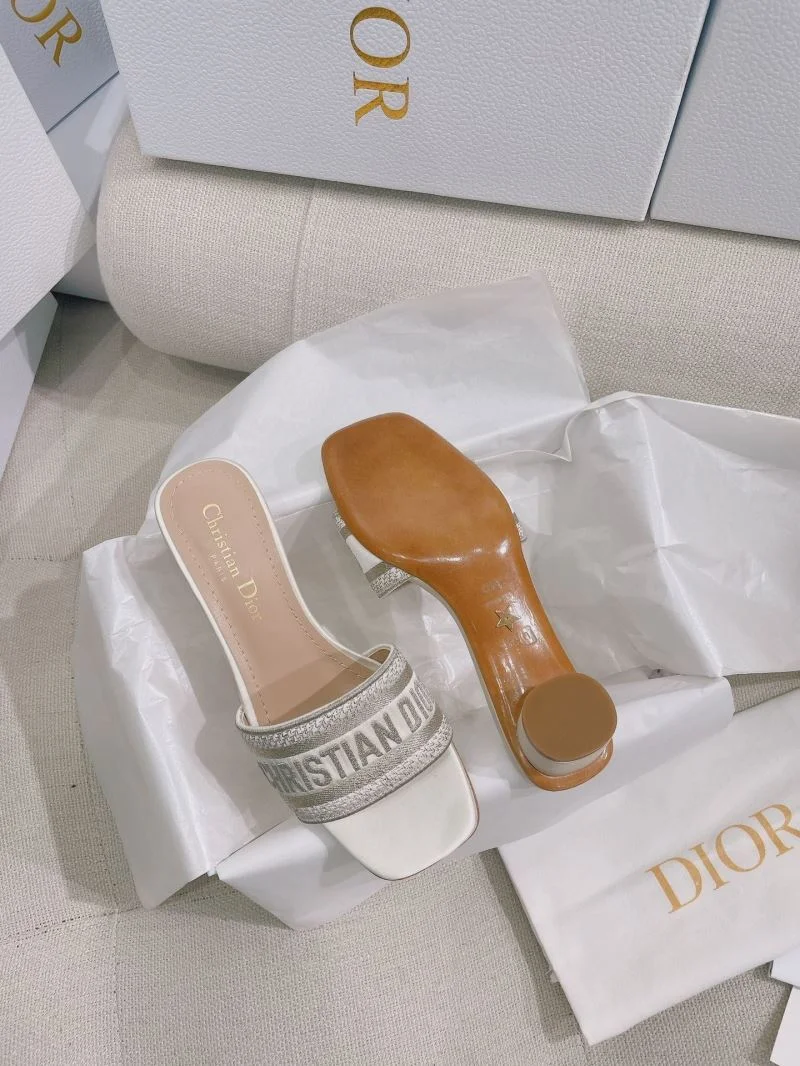 Refined Christian Dior Slippers 21821