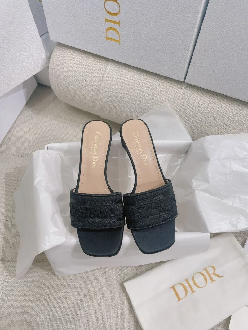 Premium Christian Dior Slippers 21826