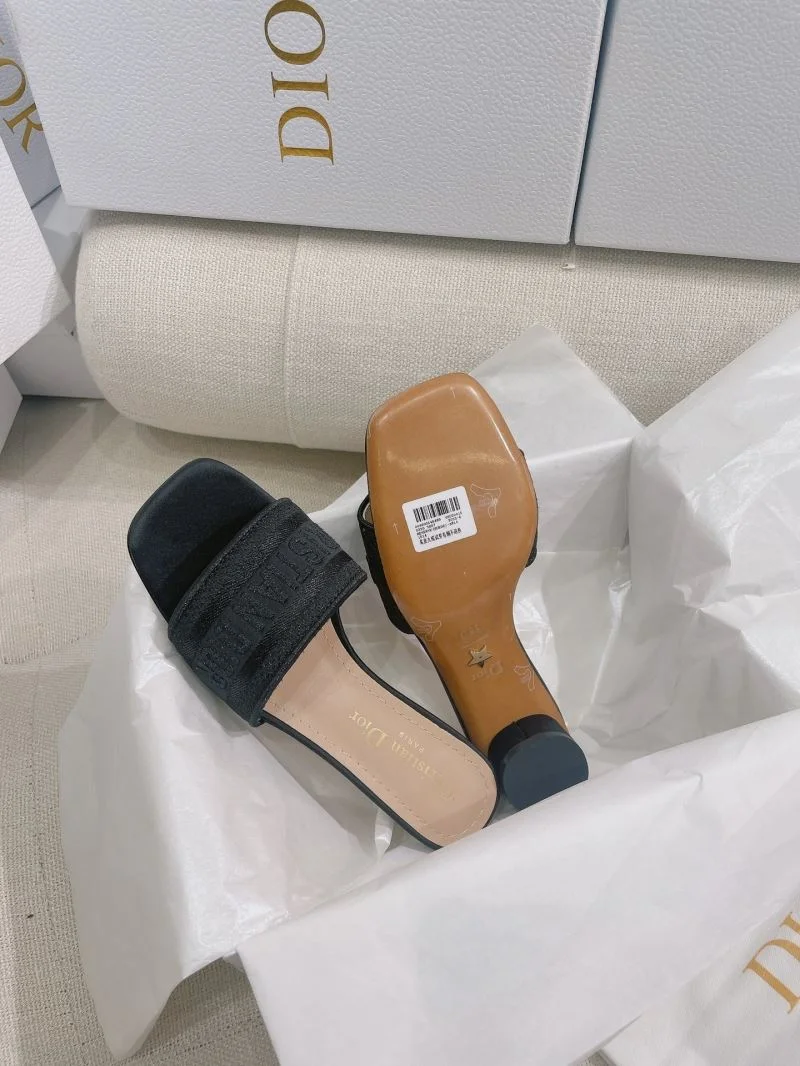 Premium Christian Dior Slippers 21826