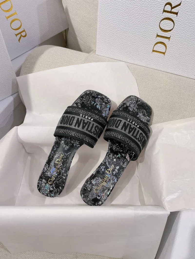 Christian Dior Slippers RelaxedFit 21812